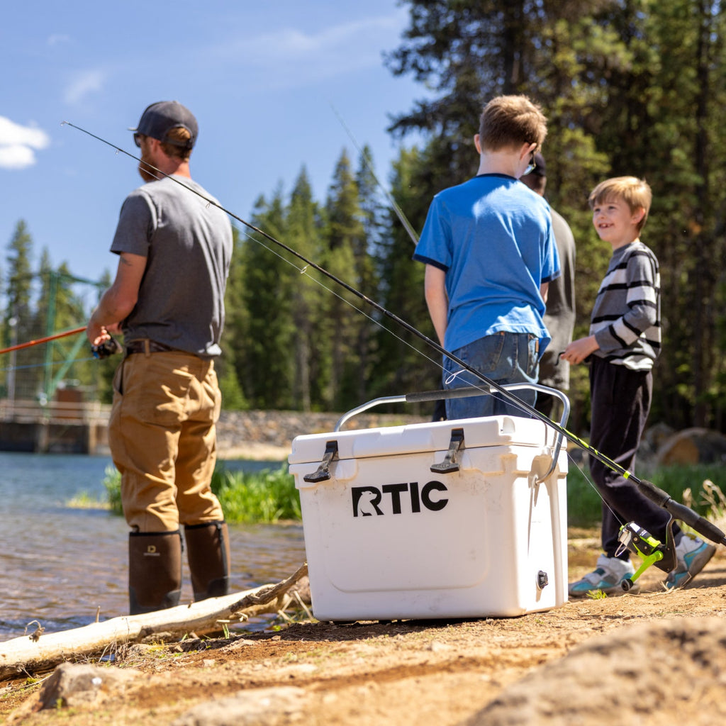 20 QT Ultra-Tough Cooler